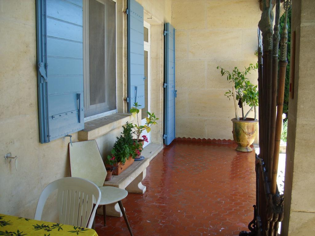 Mas Des Collines Bed & Breakfast Fontvieille Exterior photo